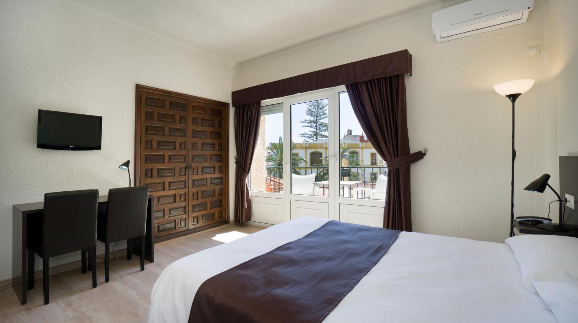 Double Room Balcony,1247683645:JPEG