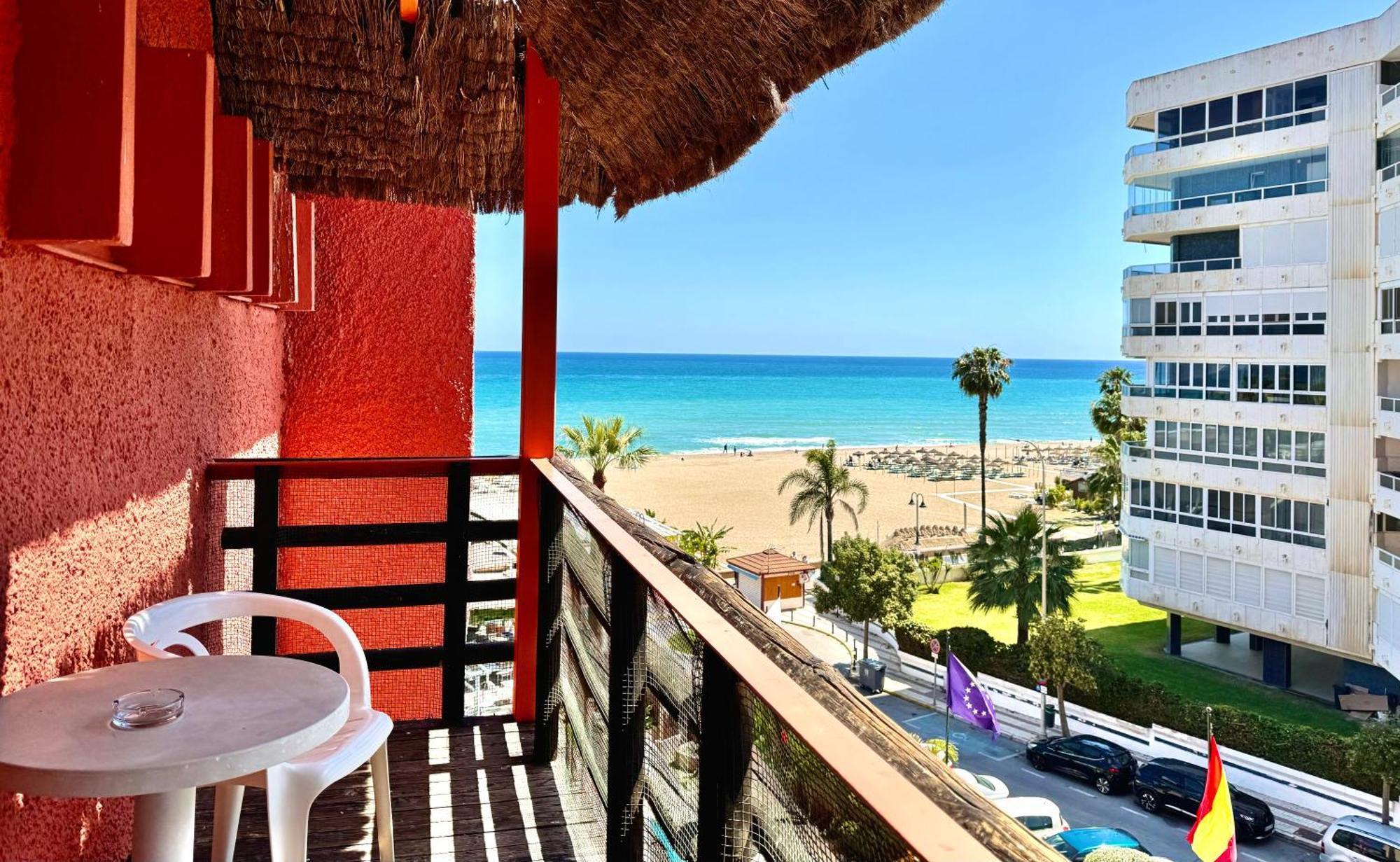 Double or Twin Room Partial Sea View
