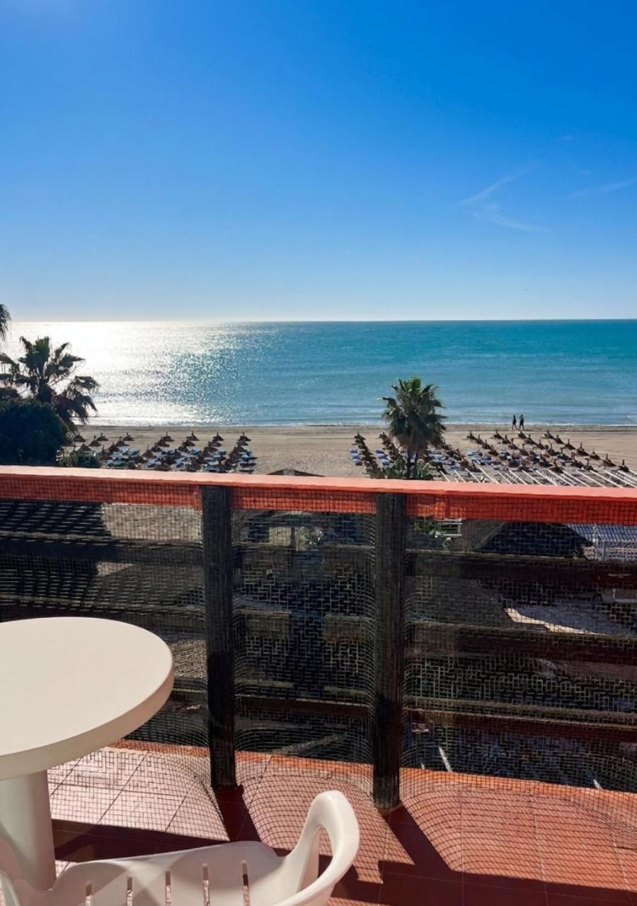 Double or Twin Room Frontal Sea View